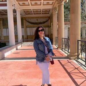 Meet your Posher, Rakhshanda